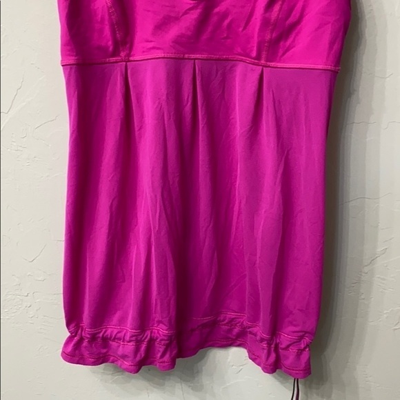 Lululemon bright pink work out top size 6 - Picture 4 of 12